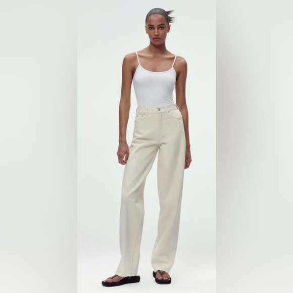 New Zara Mid-Rise Tapered Fit Balloon Jeans - Size 2 and 4 - Picture 1 of 4